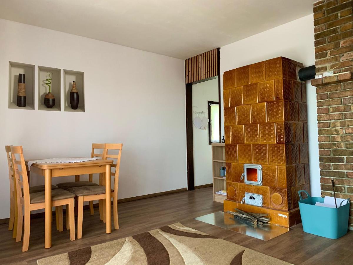 Velencei Vadregenyes Vendeghaz Villa Exterior foto