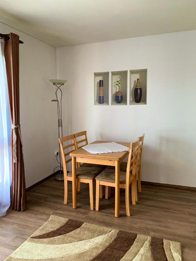 Velencei Vadregenyes Vendeghaz Villa Exterior foto